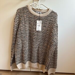 Zara knit sweater. Never worn.